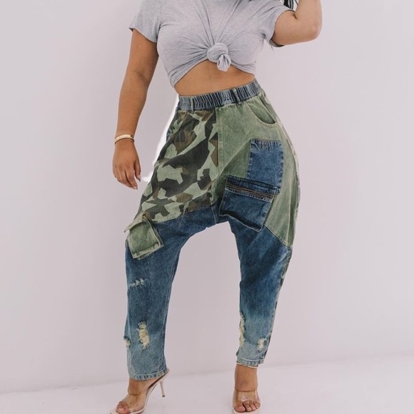 Sold - Picture 3 of 6